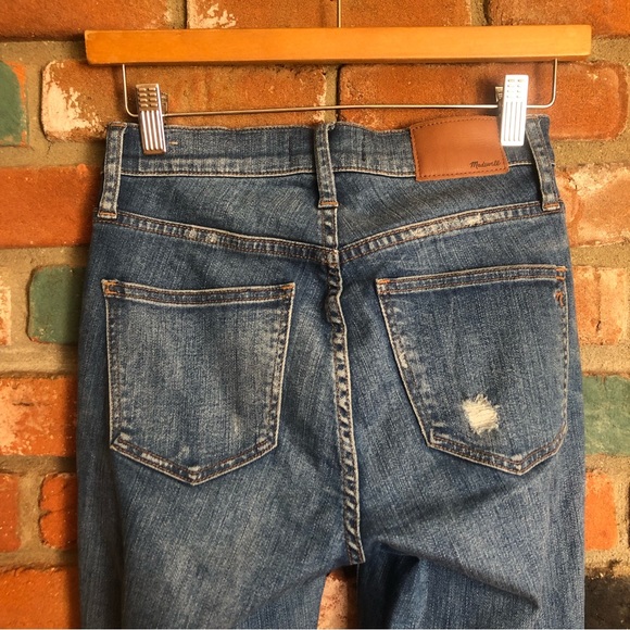 Madewell 9" High Rise Skinny Distressed Jeans - Picture 6 of 11